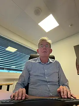Pierre4tjyxx Pertunjukan Webcam