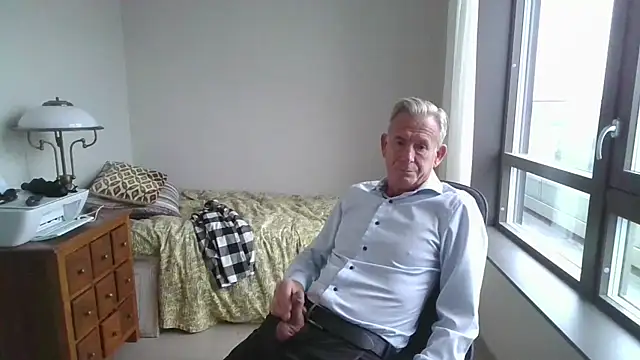 Pierre4tjyxx Pertunjukan Webcam