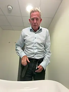 Pierre4tjyxxn Webbikameraesitys