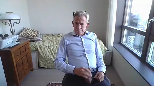 Pierre4tjyxxn Webbikameraesitys