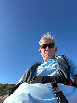 Pierre4tjyxx Шоу с уебкамера