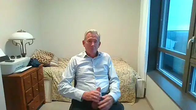 Pierre4tjyxx 在線直播表演