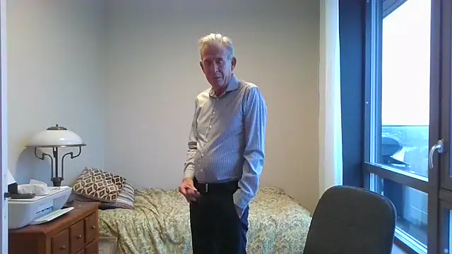 Pierre4tjyxx Show Webcam