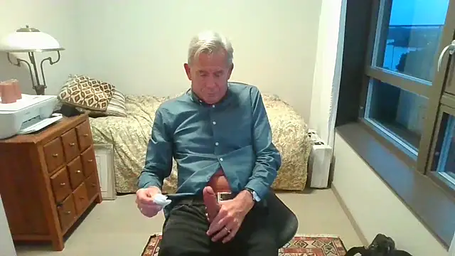 Pierre4tjyxx's Webcam Show