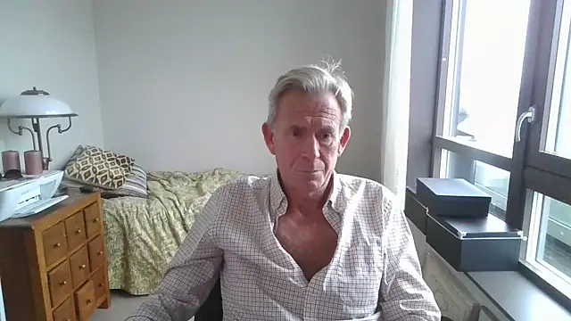 Pierre4tjyxxn Webbikameraesitys