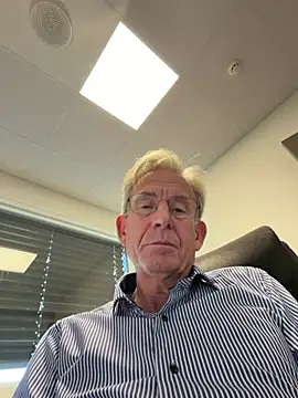 Pierre4tjyxx Webcam Show