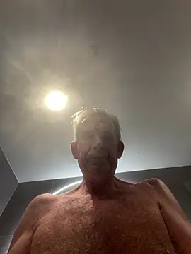 Pierre4tjyxx webcam show