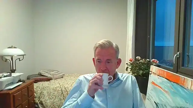 Pierre4tjyxxn Webbikameraesitys
