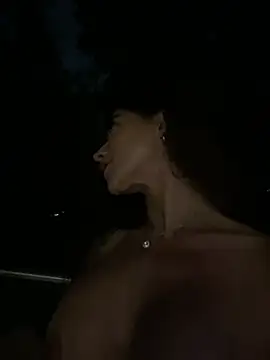 GiannaWatsonのウェブカメラショー