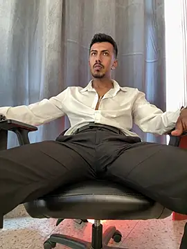 Latinmoster_boss ওয়েবক্যাম শো