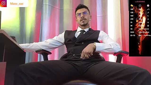 Pertunjukan Kamera Web Latinmoster_boss