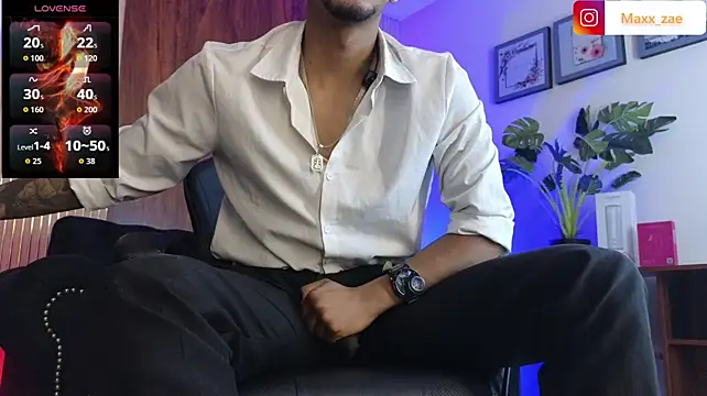 Latinmoster_boss Show in webcam