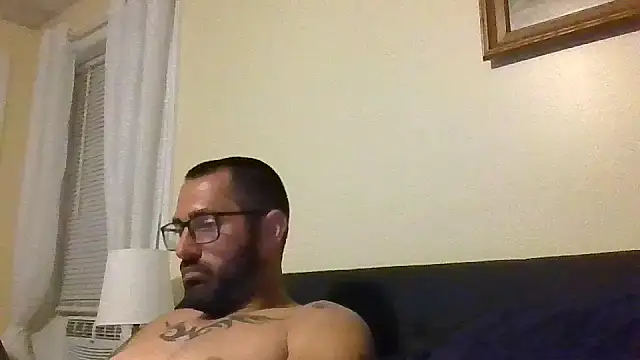 BossAfterDark webkamerás műsora