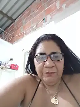 Sammylatinaxxx Adlı Modelin Canlı XXX Sohbeti