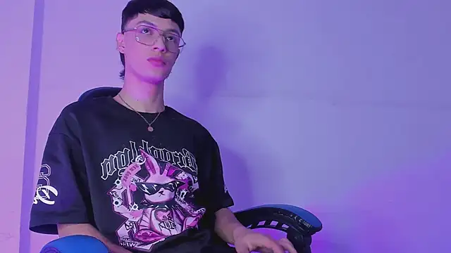 Alexxus_Smithn Webbikameraesitys