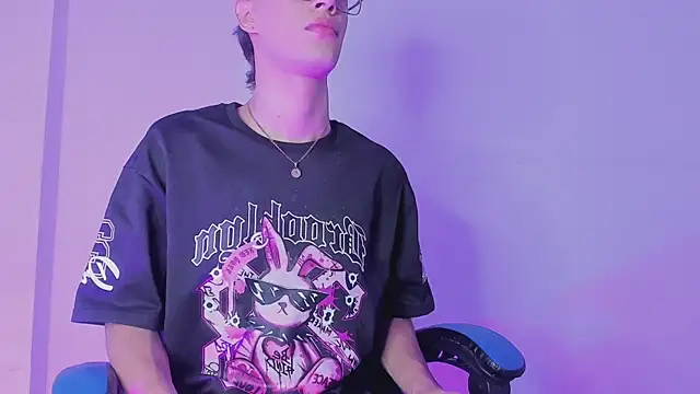 Alexxus_Smithn Webbikameraesitys