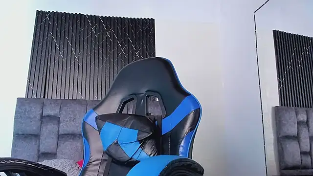 Alexxus_Smith webkamerás műsora