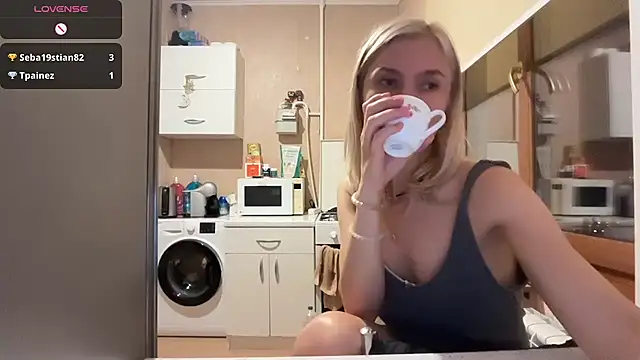 AngelJeni's Webcam Show