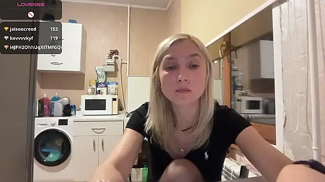 AngelJeni 在線直播表演