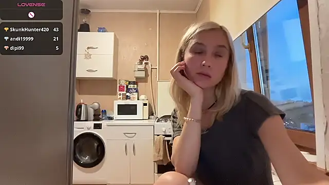Czat XXX na żywo – AngelJeni