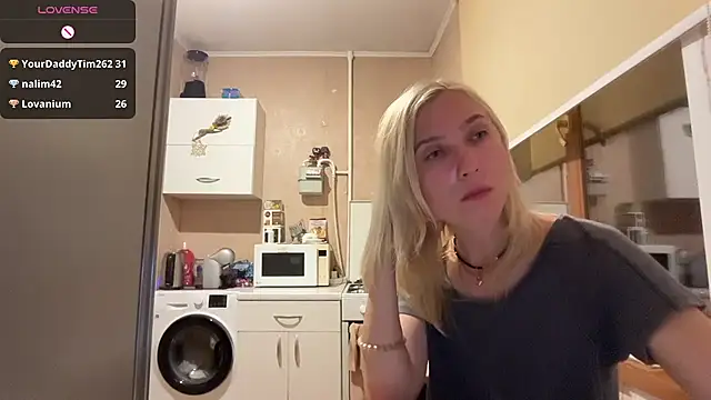 AngelJeni's Live XXX Chat
