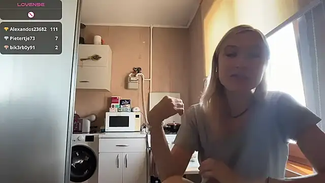 AngelJeni's Live XXX Chat