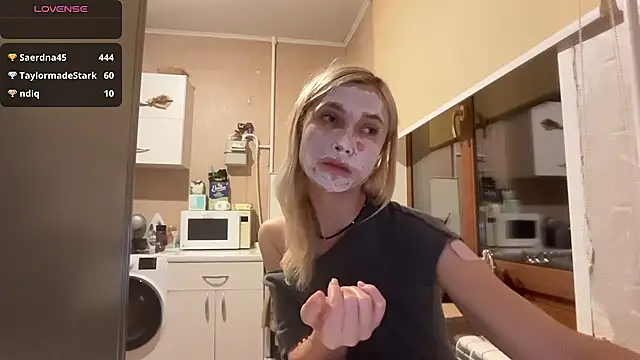 AngelJeni Chat XXX in diretta