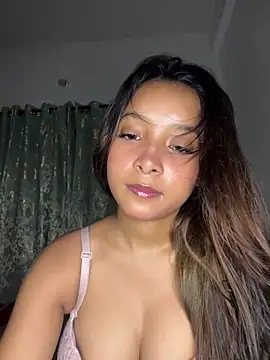 โชว์เว็บแคมของ annaya_sexy