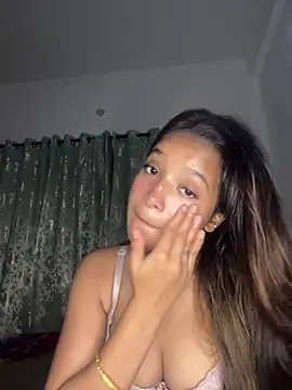 Webkamerová show annaya_sexy