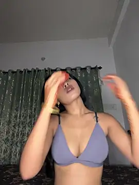 annaya_sexy's Webcam Show