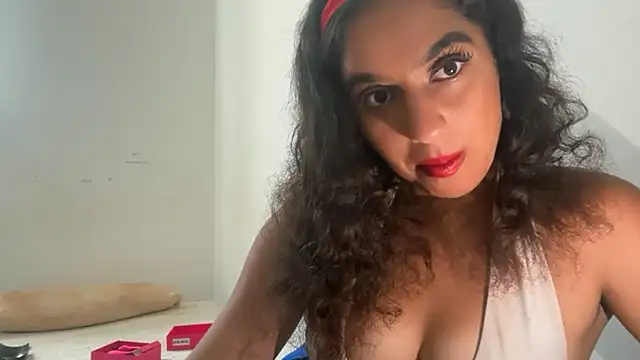 fayfay21@xh's Webcam Show