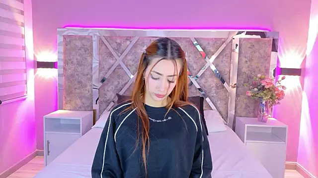 دردشة LolaGray__ الجنسية المباشرة