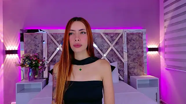 LolaGray__ – Live XXX-chat