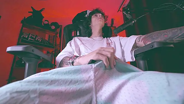 Olliver___yのウェブカメラショー