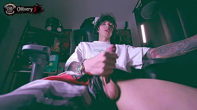 Olliver___y – webcam-show