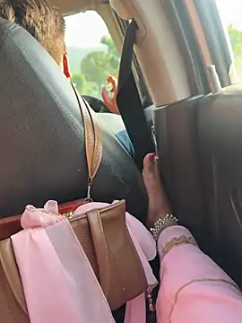 YOURBHABI143 网络视讯表演