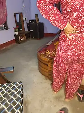 YOURBHABI143 在線直播表演