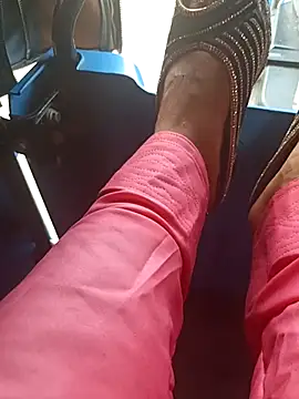 Show de webcam de YOURBHABI143
