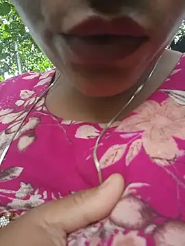 YOURBHABI143 网络视讯表演