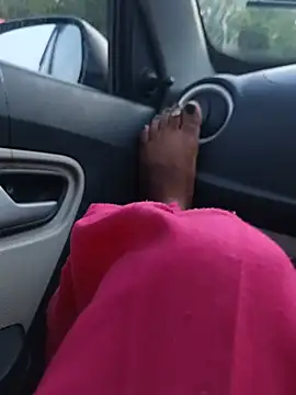 YOURBHABI143 Pertunjukan Webcam