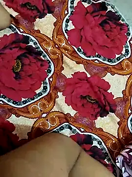 Sexy_pari01's Webcam Show