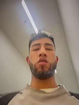 liam_bronwn Webbikameraesitys