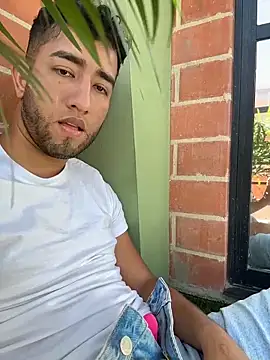 liam_bronw Show Webcam