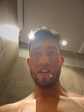 liam_bronw Show Webcam