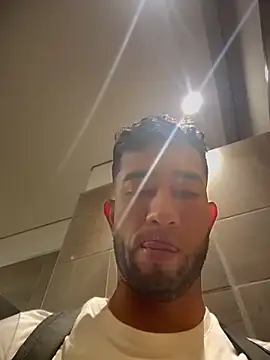 liam_bronw Show Webcam