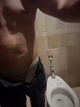 liam_bronw Pertunjukan Webcam