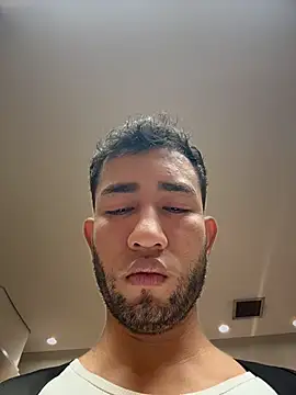 liam_bronw Pertunjukan Webcam