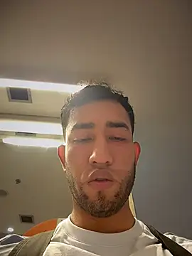 liam_bronwn Webbikameraesitys