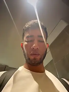 liam_bronw Pertunjukan Webcam