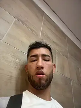 liam_bronw Pertunjukan Webcam